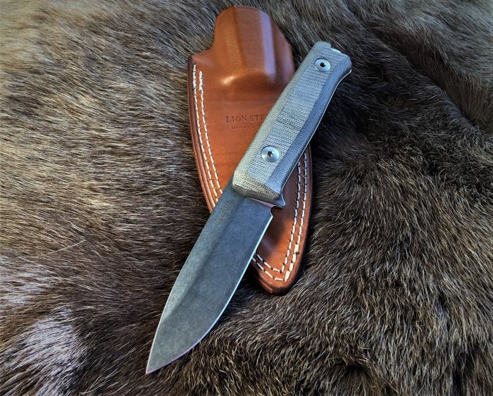 Нож LionSteel B40 CVG, сталь Sleipner, рукоять микарта